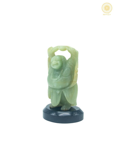 Handgeschnitzte Statue des glücklich lachenden Buddha aus grünem Aventurin