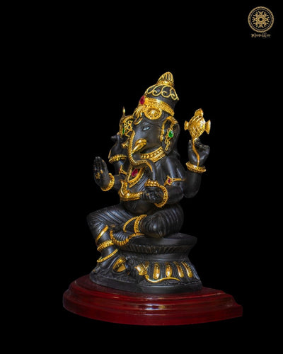 25,4 cm große schwarze Lord Ganesha Statue mit vergoldetem Schmuck