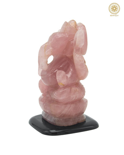Handgefertigte Ganesha-Statue aus Rosenquarz