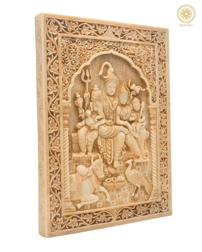 Handgeschnitzte hinduistische Skulpturen als Wandbehang – für Zuhause, Tempel, Puja | Religiöse Dekoration und Geschenk
