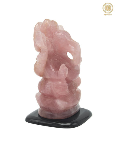 Handgefertigte Ganesha-Statue aus Rosenquarz