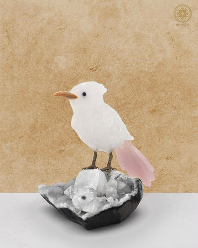Handgeschnitzte Vogelfigur aus weißem Quarz | Luxuriöses Wohnaccessoire