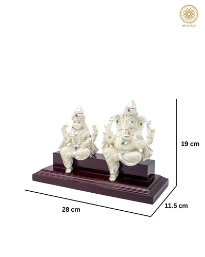 Lakshmi Ganesha Götterfiguren-Set aus Marmorstaub mit versilbertem Schmuck