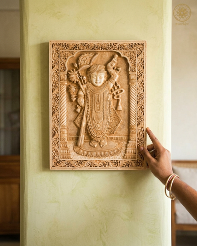 Handgefertigter Shreenath Ji-Rahmen zum Aufhängen an die Wand | Göttliche Wohndekoration für Pooja-Raum und Büro
